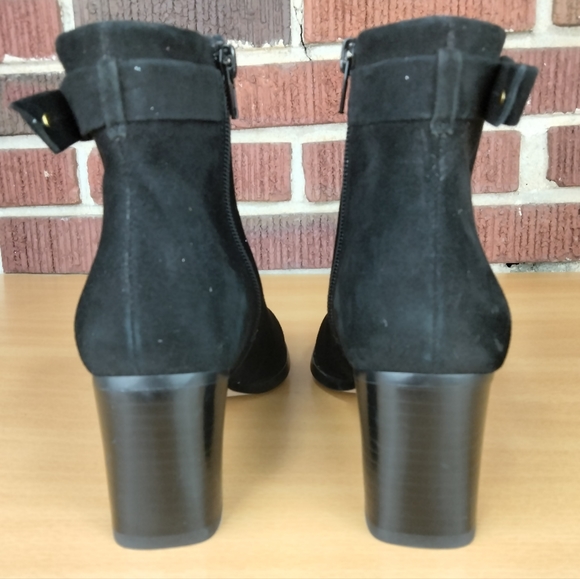 NWOT Kate Spade Madelaine Suede Ankle Strap Heeled Booties in Black Sz. 6B - Picture 7 of 10